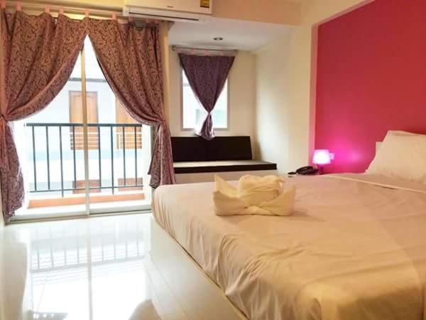Sixty Star Love Place Hotel Bangkok Exterior foto